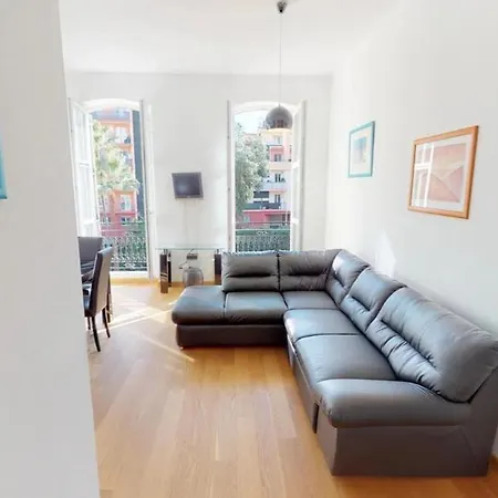 Superb 50m2 With Swimming Pool *