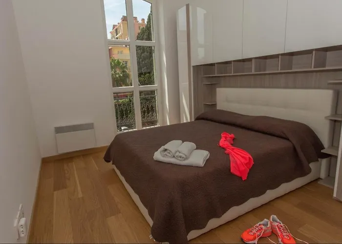 Superb 50m2 With Swimming Pool Апартаменты