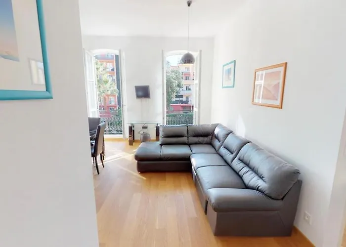 Superb 50m2 With Swimming Pool *