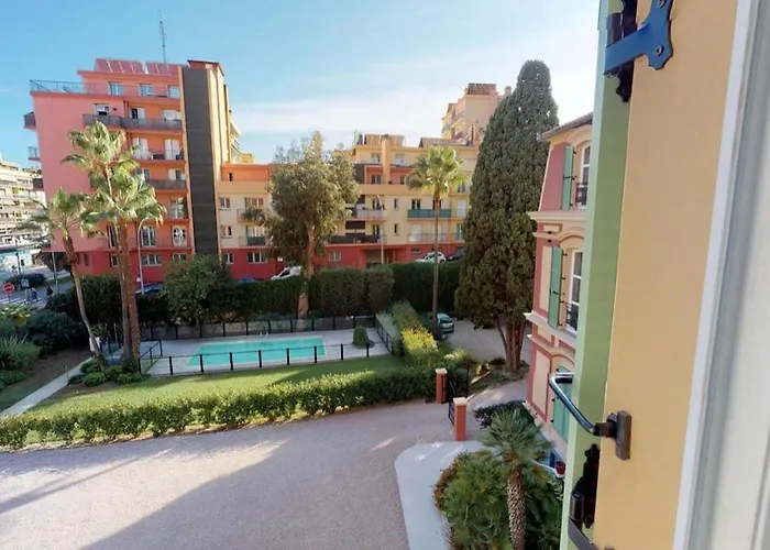 Lägenhet Superb 50m2 With Swimming Pool Menton